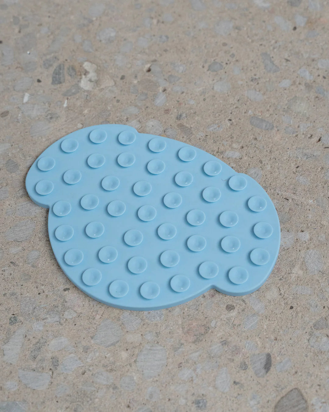 Dog Head Enrichment Lick Mat – Baby Blue