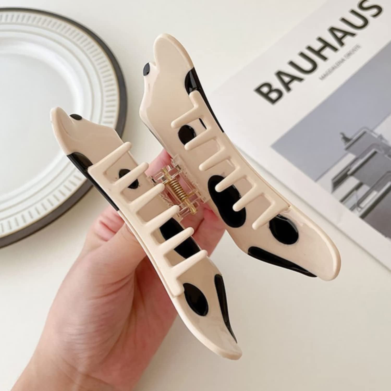 Spotted Dog Claw Hair Clip